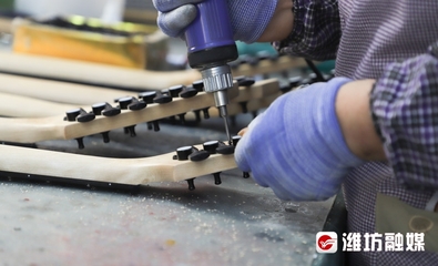 這個小鎮吉他&ldquo;樂&rdquo;響世界